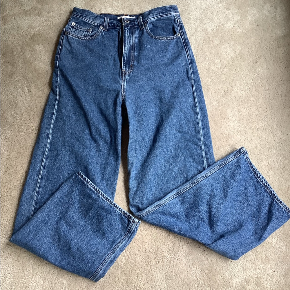 Levi’s Premium  High Loose 29, Capital E tag